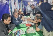 حضور دکتر نجفی در میز خدمت مردمی