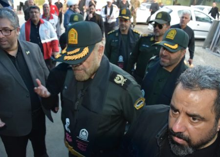 حضور فرمانده انتظامی استان البرز در موکب حضرت علی‌بن‌موسی‌الرضا (ع) شهر گرمدره